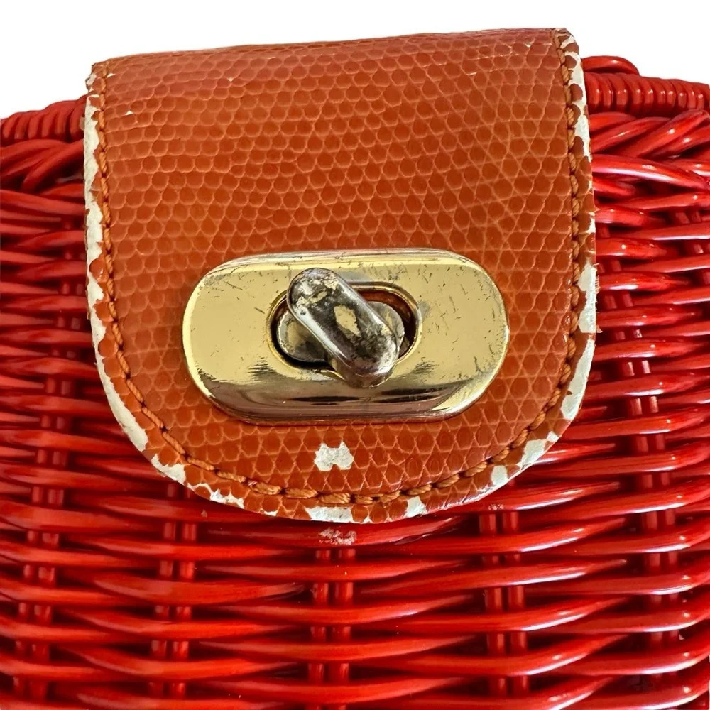Maggi B Shoulder Bag Wicker Purse Square Bag Burnt Orange 7" L x 5" H 17" strap - Picture 2 of 7